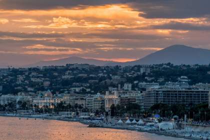 → Hotel vicino alla Promenade des Anglais Nizza · Riviera Collection